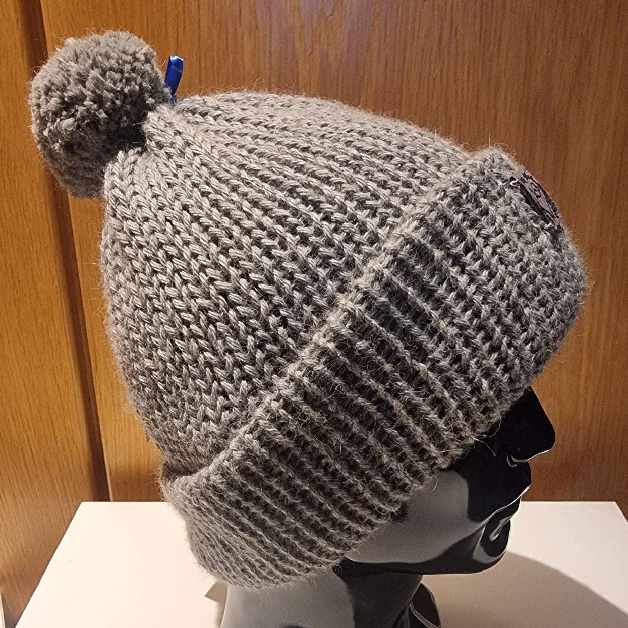 Handgefertigte Mütze aus 100% Baby-Alpaka-Wolle